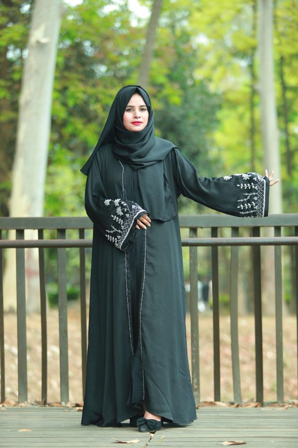 Tafannum Abaya